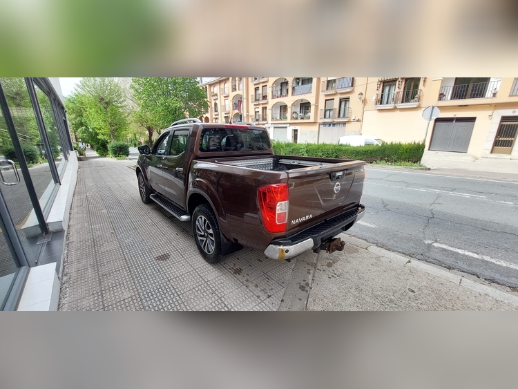 Nissan Navara 2.3 190CV foto 10